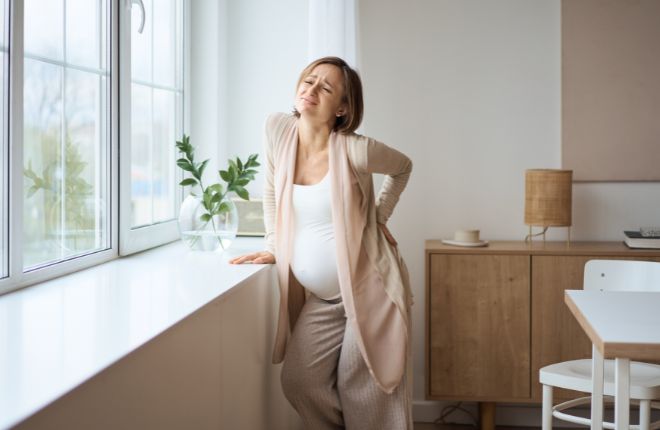 体がつらそうな妊婦